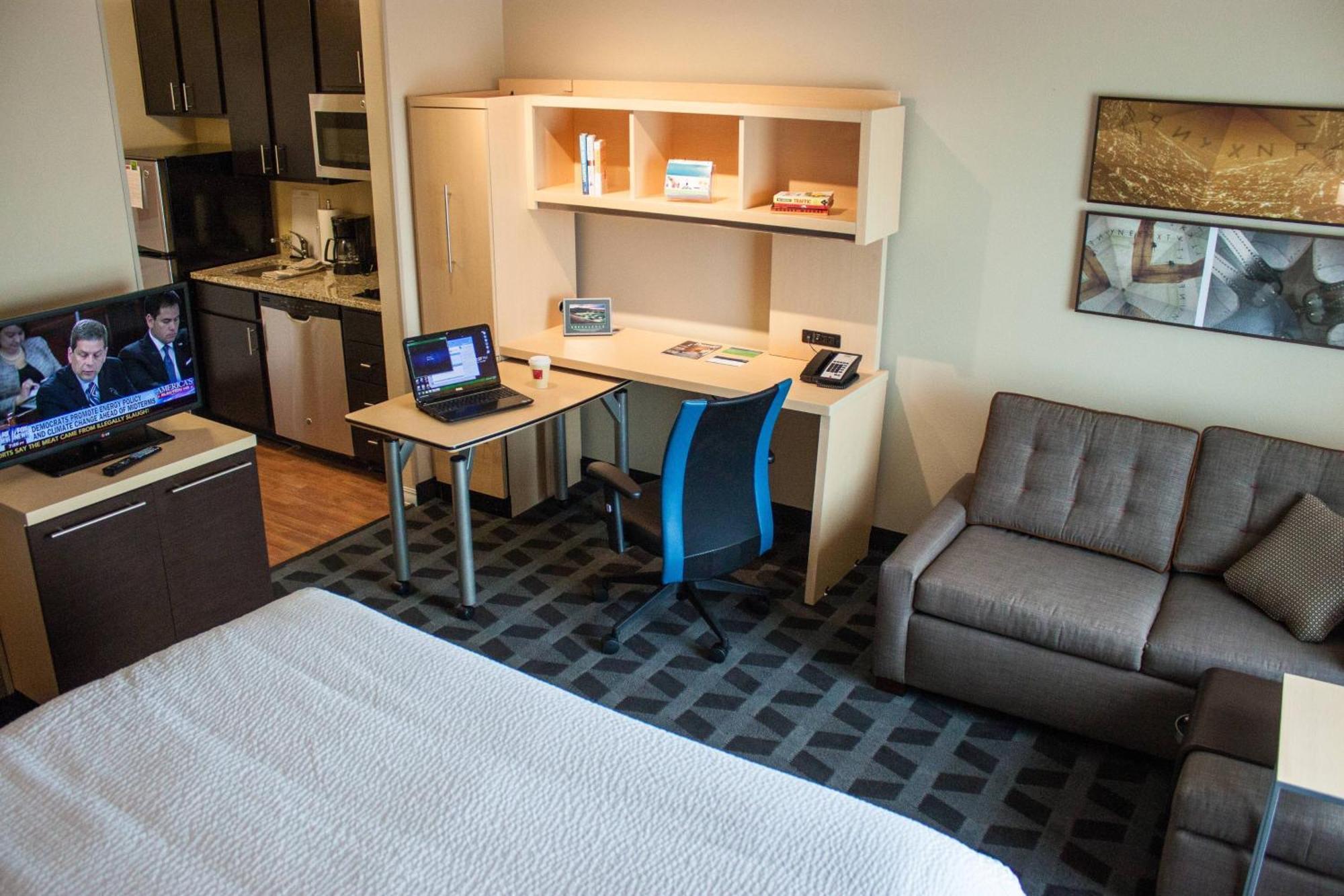 Towneplace Suites By Marriott Beaumont Port Arthur Exterior foto